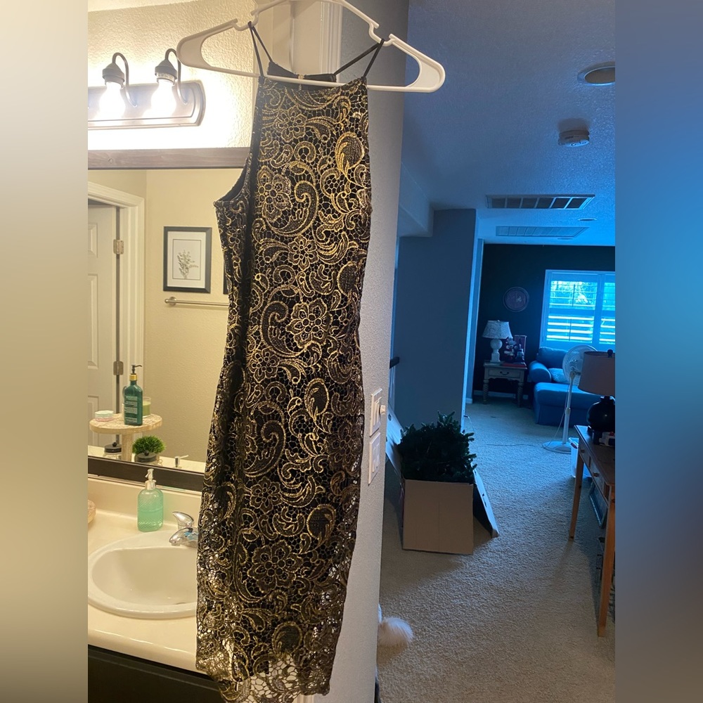 Midi black and gold lace dress